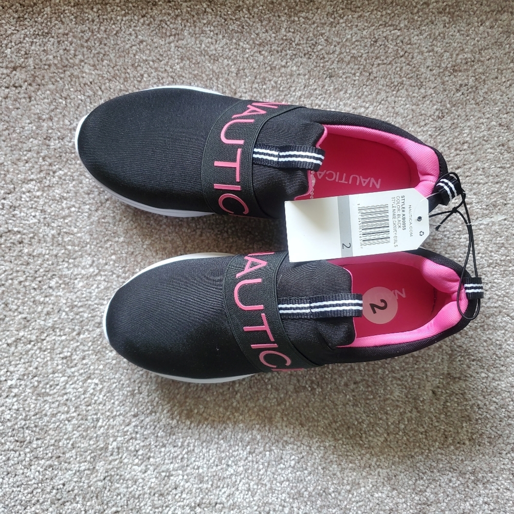 NAUTICA
GIRLS' CANVEY SNEAKERS Size 2